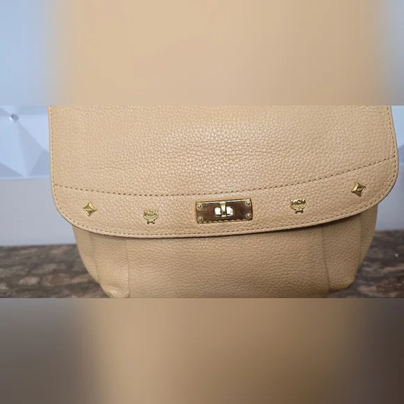 MCM Beige Leather Shoulder Bag - Picture 2 of 15